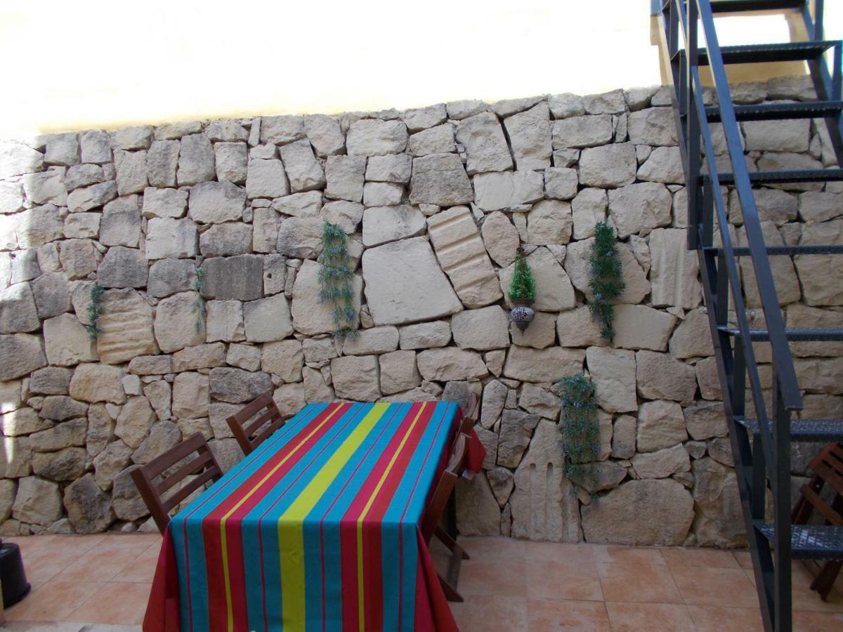 Relleu Casa Mediterranea מראה חיצוני תמונה